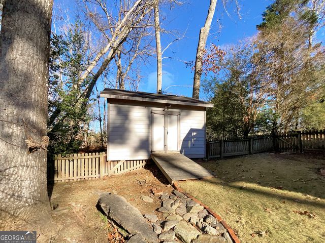 2380 Black Bear Court, Buford, GA 30519