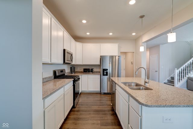 6986 Birmingham Avenue, Mccordsville, IN 46055