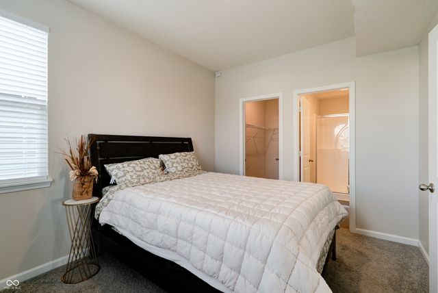 6986 Birmingham Avenue, Mccordsville, IN 46055