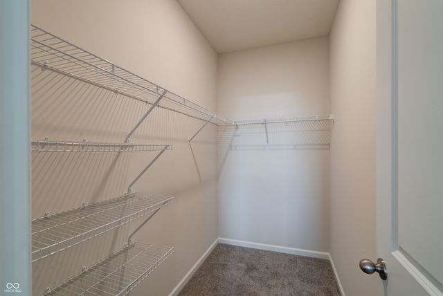 6986 Birmingham Avenue, Mccordsville, IN 46055