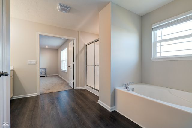 6986 Birmingham Avenue, Mccordsville, IN 46055