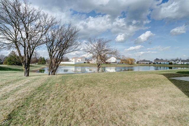 6986 Birmingham Avenue, Mccordsville, IN 46055