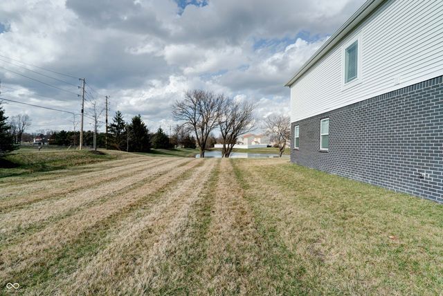 6986 Birmingham Avenue, Mccordsville, IN 46055