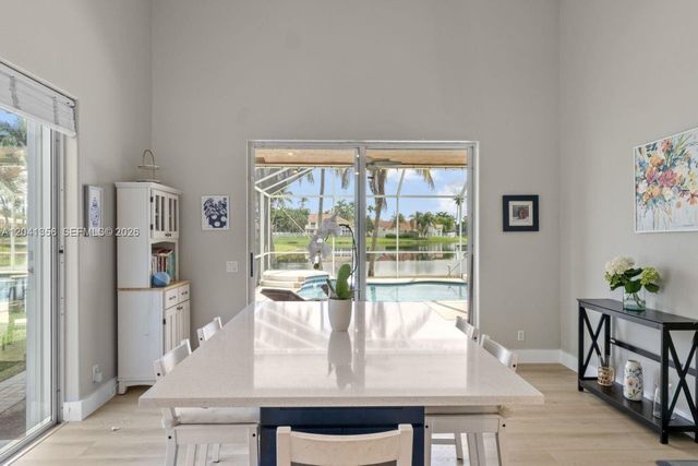 1179 Laguna Springs Dr, Weston, FL 33326