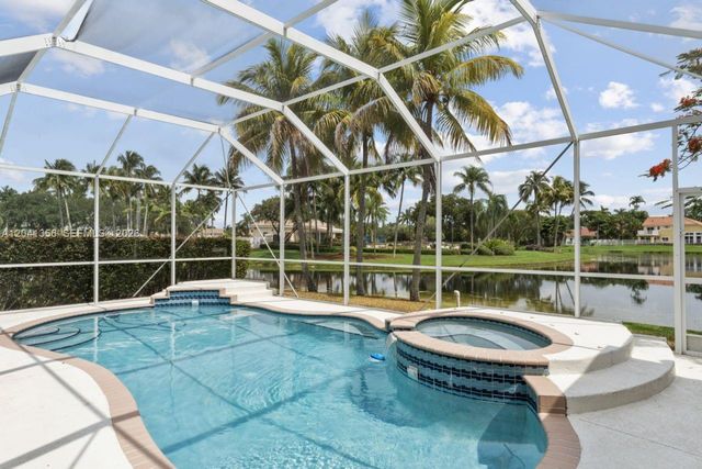 1179 Laguna Springs Dr, Weston, FL 33326