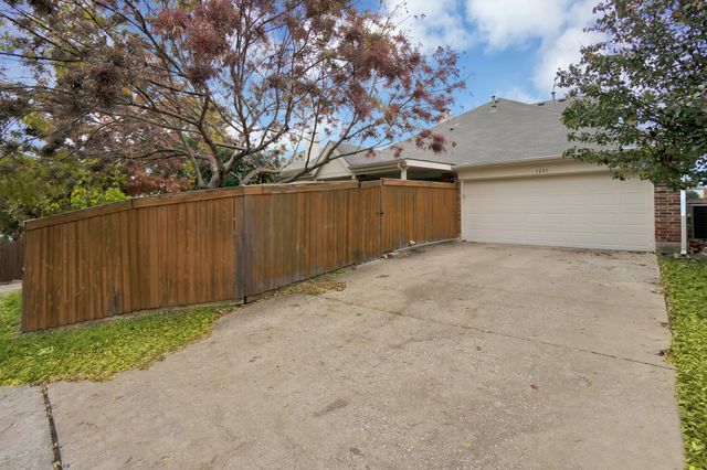 1695 Cresthill Drive, Rockwall, TX 75087