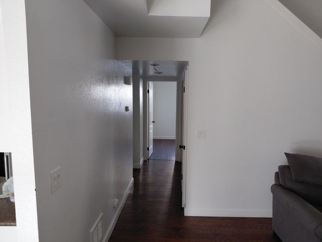 9567 N Barton Avenue, Fresno, CA 93720