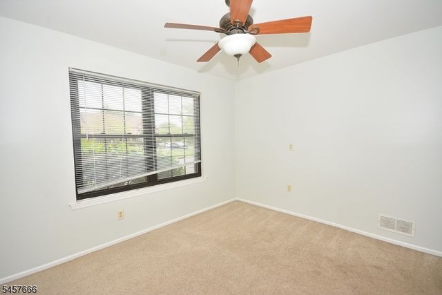 29 Barclay Ct, Lawrence Twp., NJ 08648