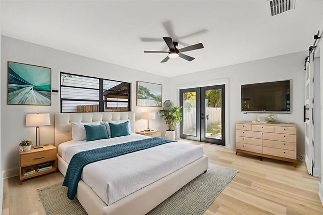 3406 W SWANN AVENUE, Tampa, FL 33609