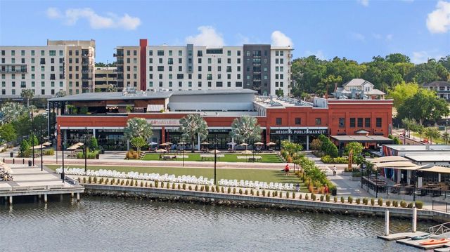 3406 W SWANN AVENUE, Tampa, FL 33609