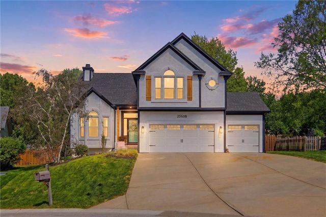 23508 W 46th Street, Shawnee, KS 66226