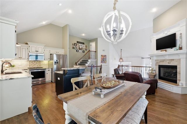 23508 W 46th Street, Shawnee, KS 66226