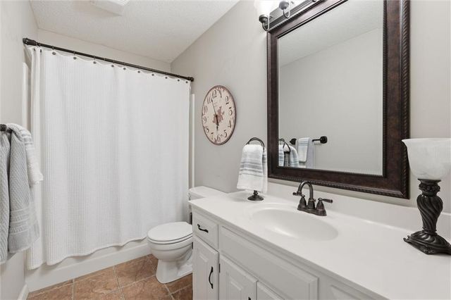 23508 W 46th Street, Shawnee, KS 66226