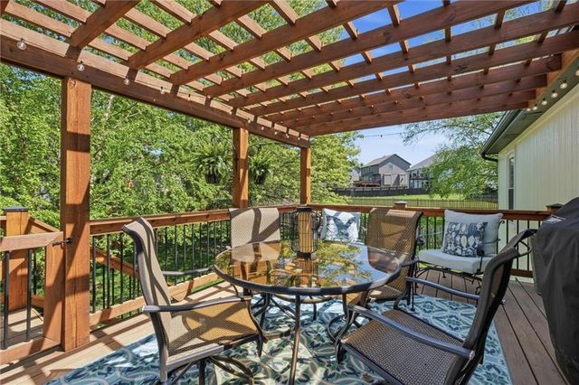 23508 W 46th Street, Shawnee, KS 66226