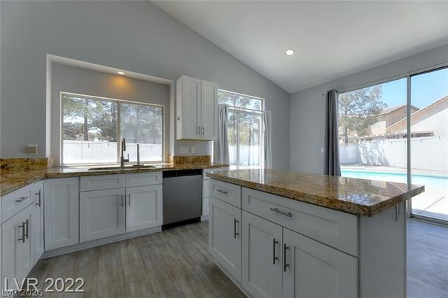 1433 Goldenspur Lane, Las Vegas, NV 89117