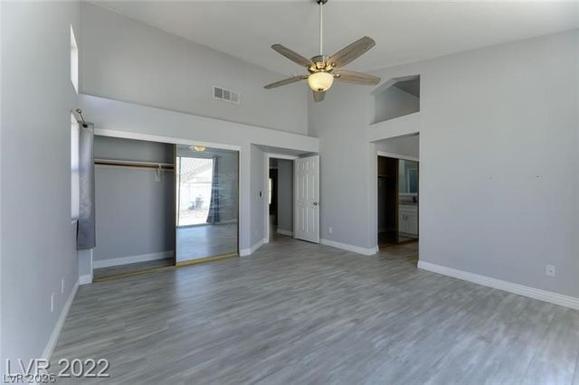 1433 Goldenspur Lane, Las Vegas, NV 89117