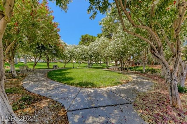 1433 Goldenspur Lane, Las Vegas, NV 89117