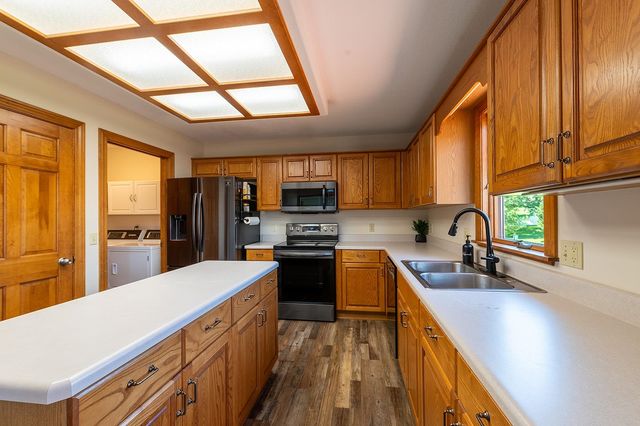 11125 Tangle Trail, Fort Wayne, IN 46845