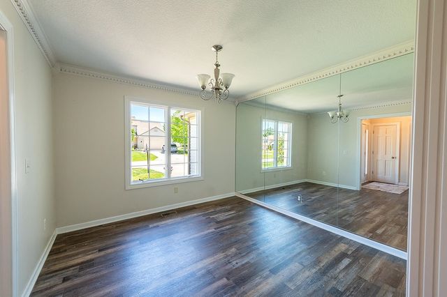 11125 Tangle Trail, Fort Wayne, IN 46845