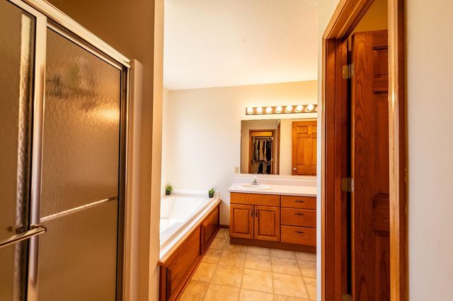 11125 Tangle Trail, Fort Wayne, IN 46845