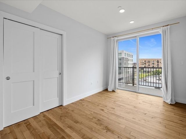 50 Hichborn St 506, Boston, MA 02135
