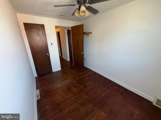 122 HAMILTON ST, Norristown, PA 19401
