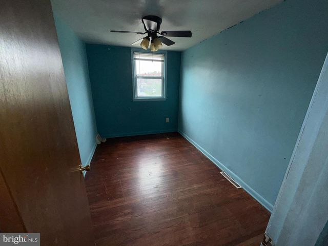 122 HAMILTON ST, Norristown, PA 19401