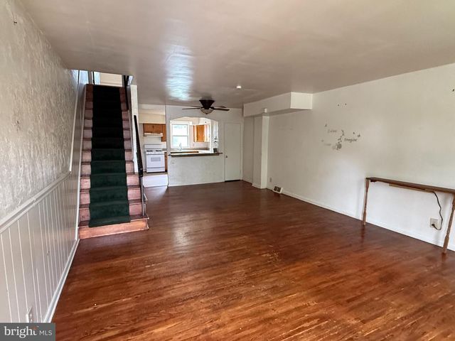 122 HAMILTON ST, Norristown, PA 19401