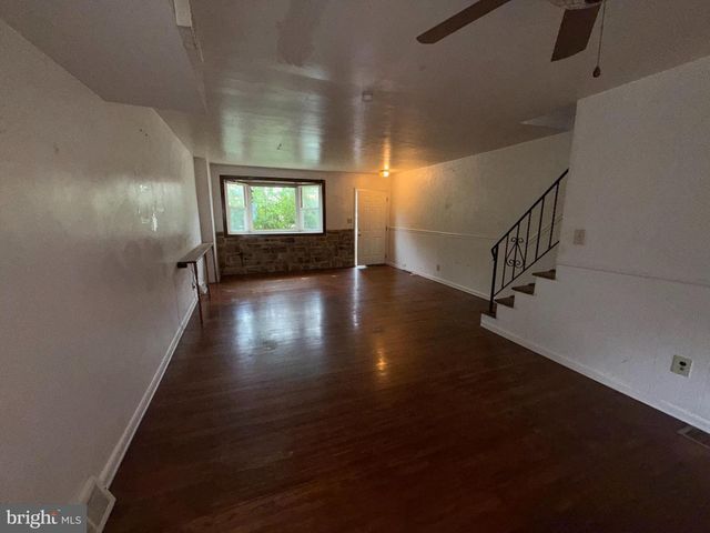 122 HAMILTON ST, Norristown, PA 19401