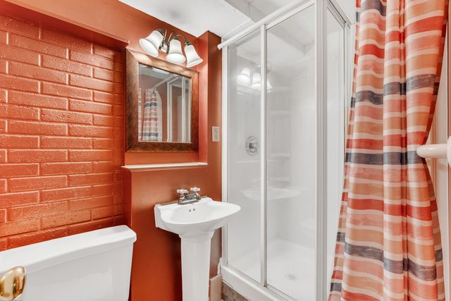 3470 Johnathan Avenue, Bettendorf, IA 52722
