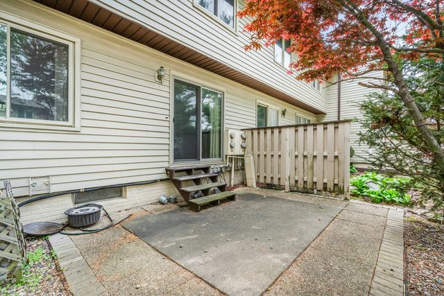 3470 Johnathan Avenue, Bettendorf, IA 52722