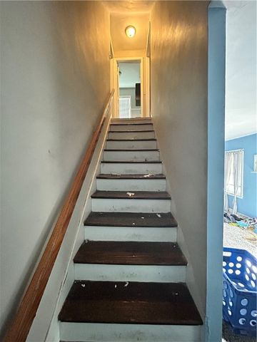 1116 Saint Clair St, Derry Twp, PA 15650