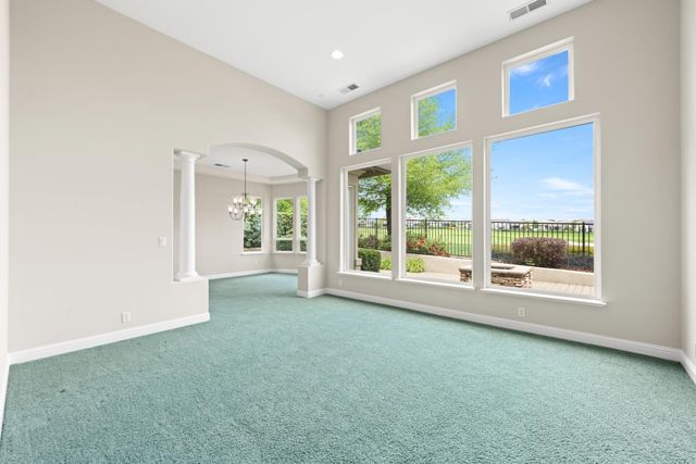4027 Royal Troon Dr, El Dorado Hills, CA 95762