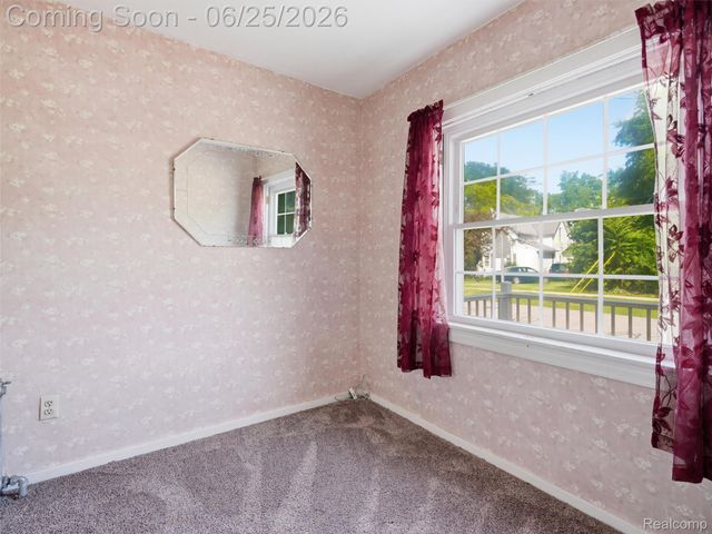 216 Bush Street, Howell, MI 48843