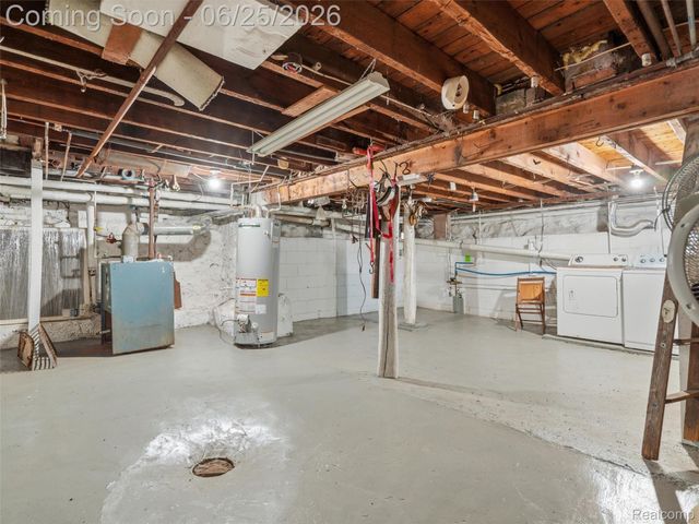 216 Bush Street, Howell, MI 48843