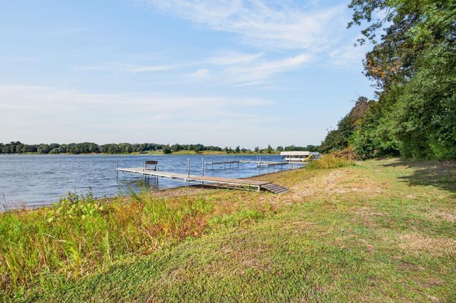 31473 Marvin Avenue, Lindstrom, MN 55045