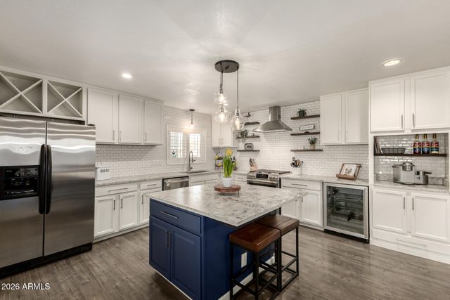 1649 W LOMA Lane, Phoenix, AZ 85021