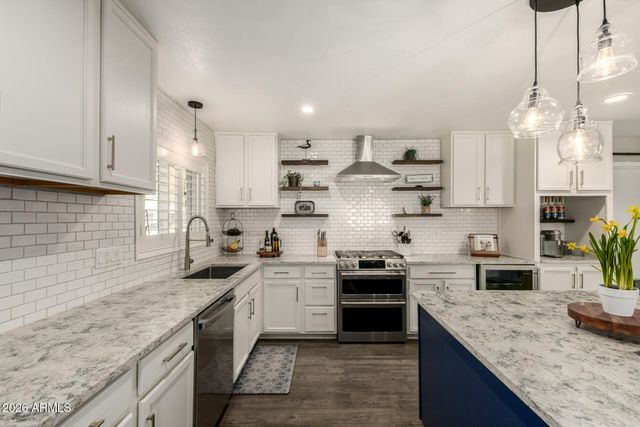 1649 W LOMA Lane, Phoenix, AZ 85021