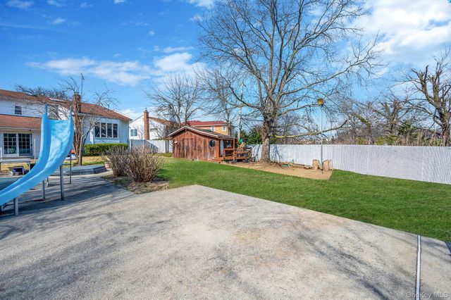 61 Southgate Road, Valley Stream, NY 11581