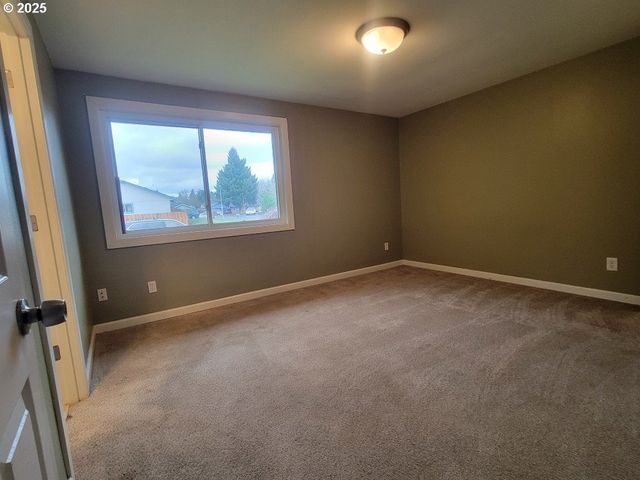 15301 Se 3RD St, Vancouver, WA 98684