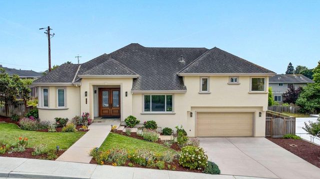 13140 Heritage Circle, Royal Oaks, CA 95076