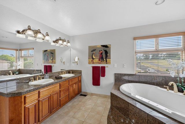 13140 Heritage Circle, Royal Oaks, CA 95076