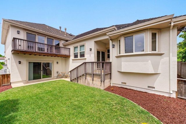 13140 Heritage Circle, Royal Oaks, CA 95076