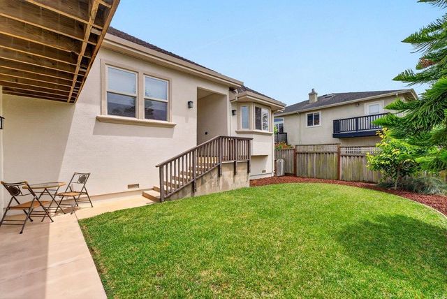13140 Heritage Circle, Royal Oaks, CA 95076