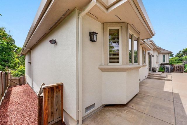 13140 Heritage Circle, Royal Oaks, CA 95076