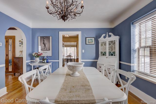 18930 Hillcrest Street, Beverly Hills Village, MI 48025