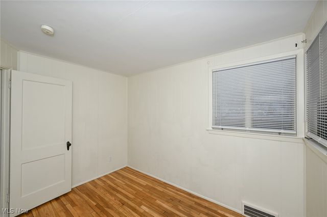 34 Zeller Court, Berea, OH 44017