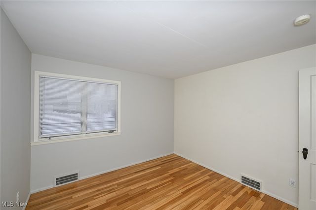 34 Zeller Court, Berea, OH 44017