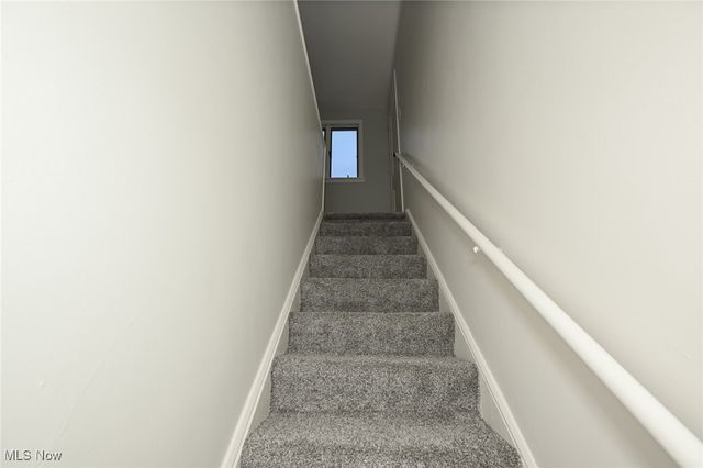 34 Zeller Court, Berea, OH 44017