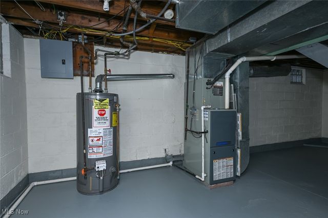 34 Zeller Court, Berea, OH 44017